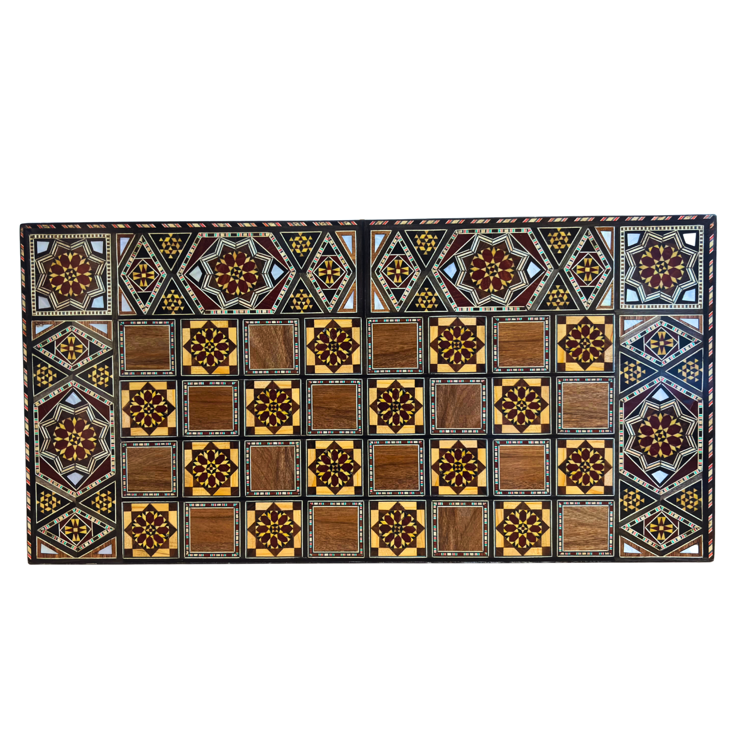 Table de Backgammon et d’Échecs Damasquine Faite à la Main par Gaby Al Dayeh – Chef-d’Œuvre avec Incrustations de Nacre