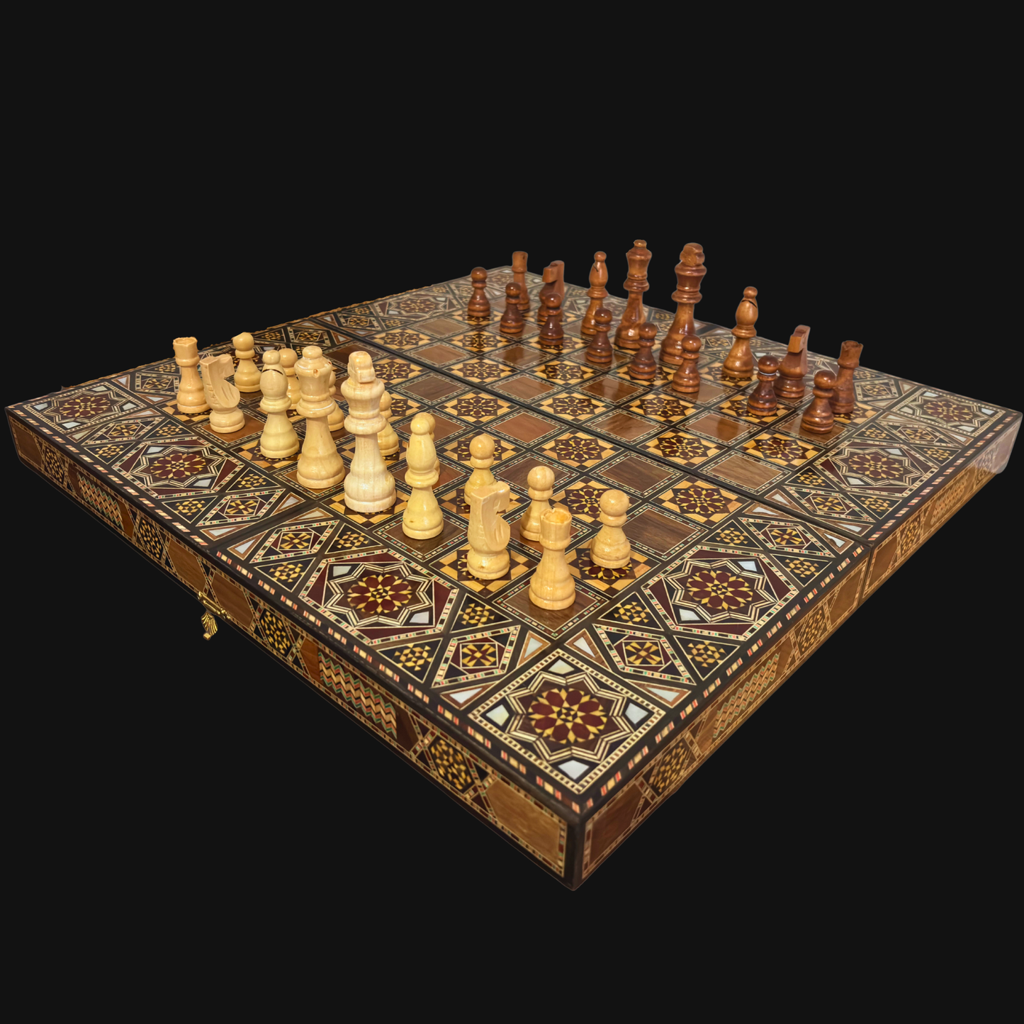 Table de Backgammon et d’Échecs Damasquine Faite à la Main par Gaby Al Dayeh – Chef-d’Œuvre avec Incrustations de Nacre