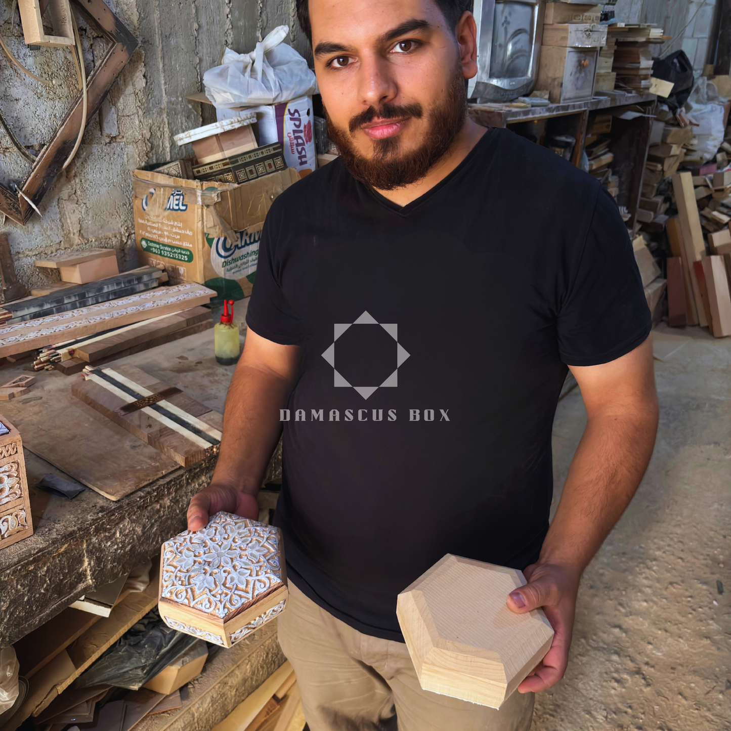 Damasceense Sieradendoos – Handgemaakt Luxe Ontwerp met Parelmoer