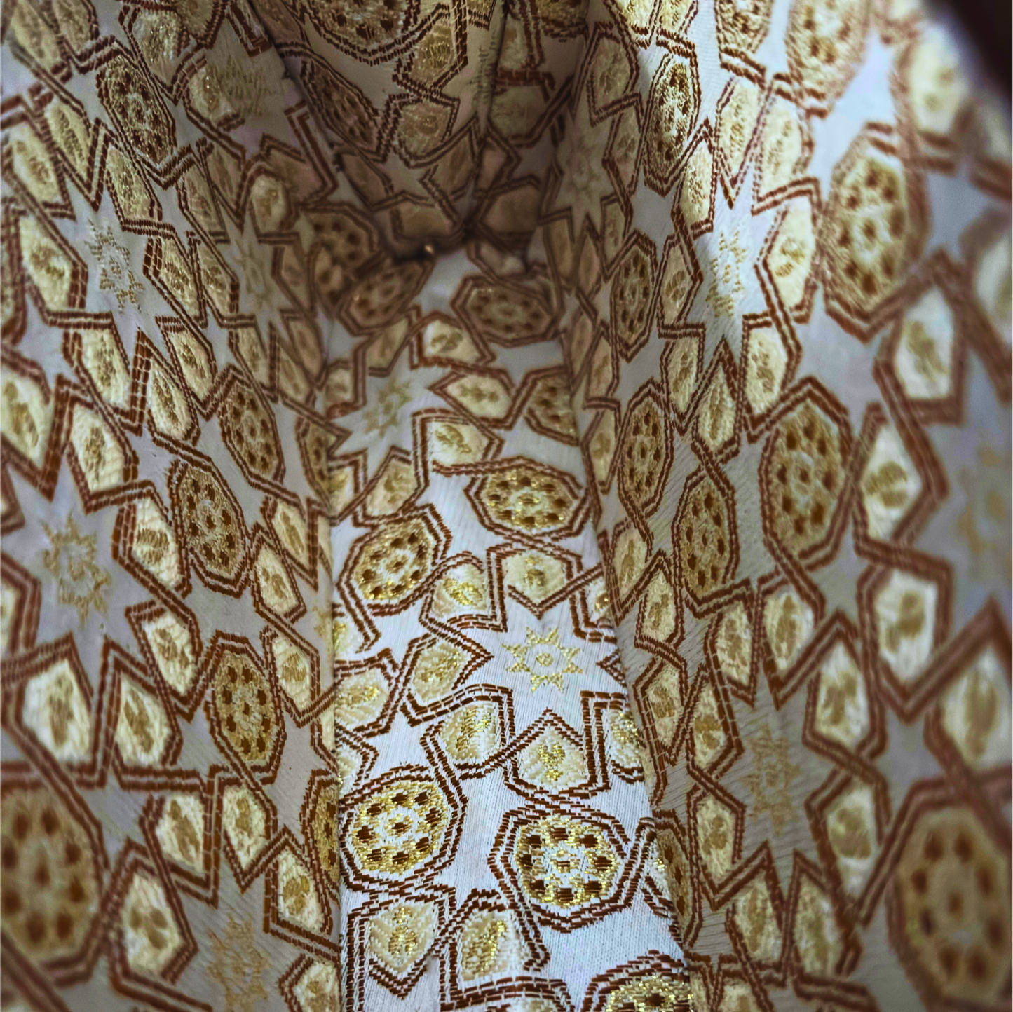 Zenobia – Luxury Damascene Walnut Clutch with Geometric & Botanical Mother of Pearl Inlay