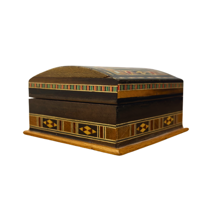 Boîte en Mosaïque Artisanale de Damas – Art Traditionnel & Velours